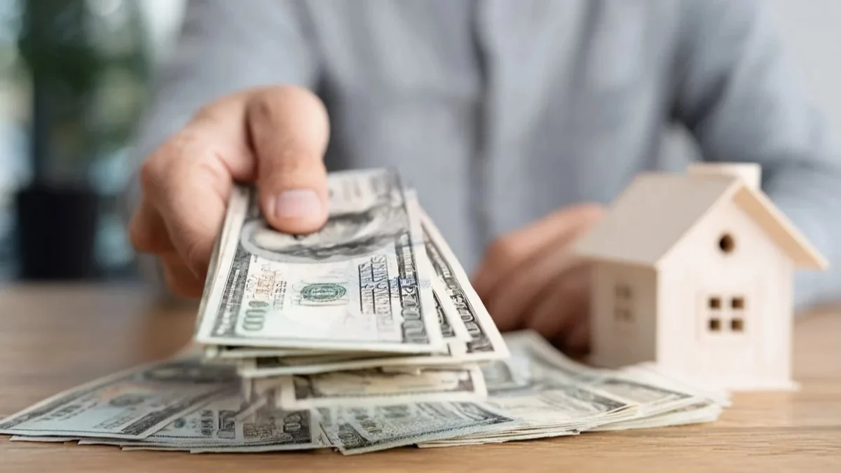 Comparing a Personify installment loan against a payday loan
